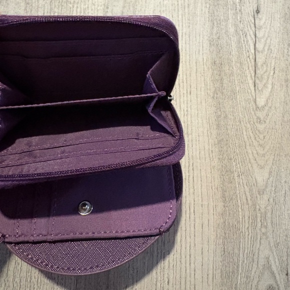 Coraline - Spencer's Purple and Yellow Character Wallet - Picture 6 of 6